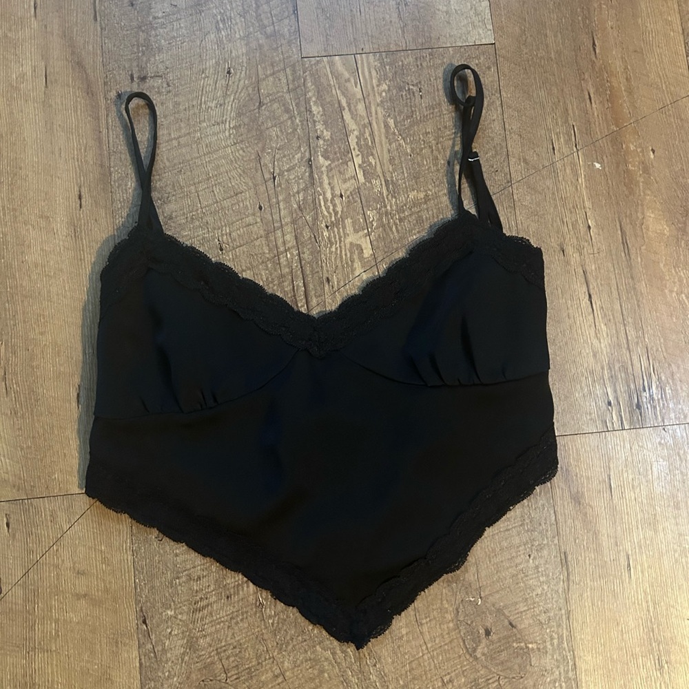 Forever 21 Black Satin Lace Toe Back Crop Top Size M - Picture 2 of 10